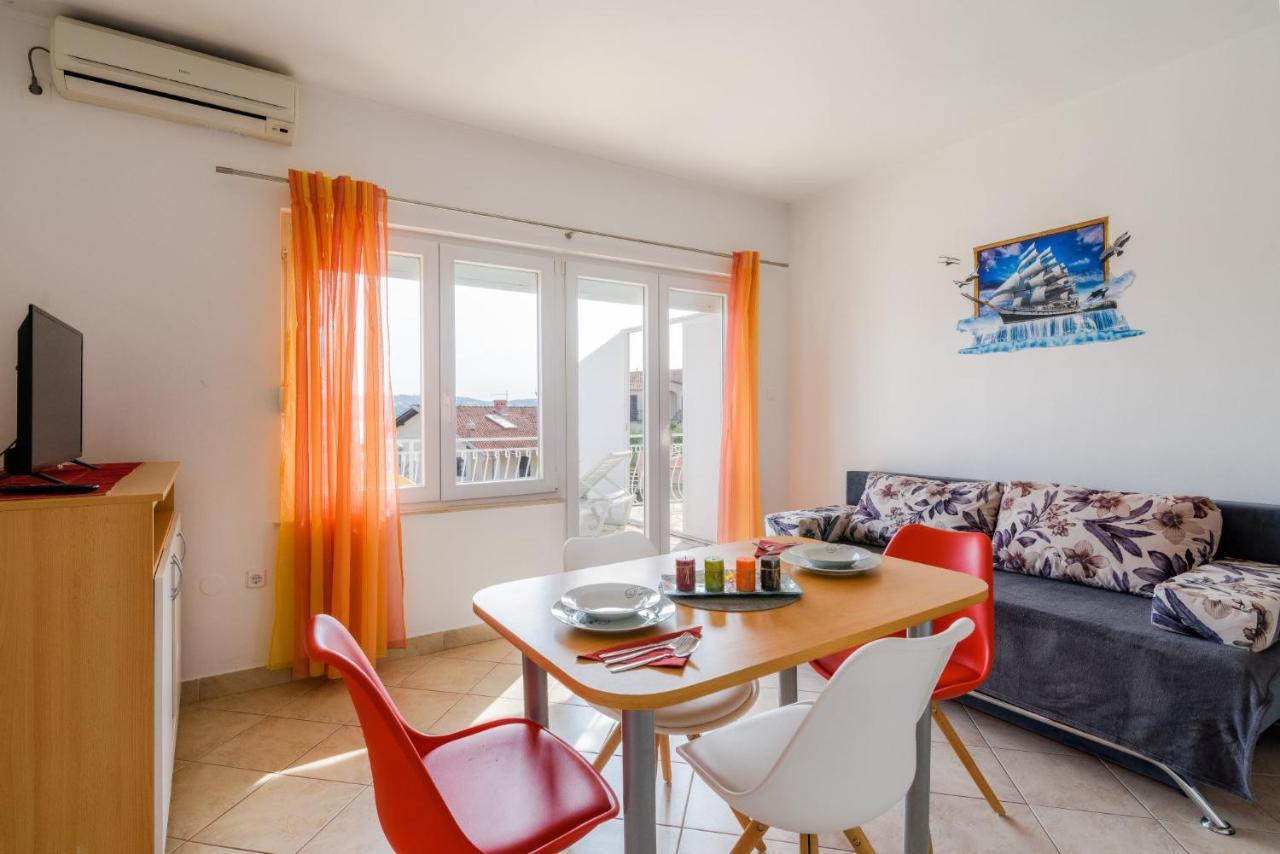 La Bodega Apartments Trogir Luaran gambar