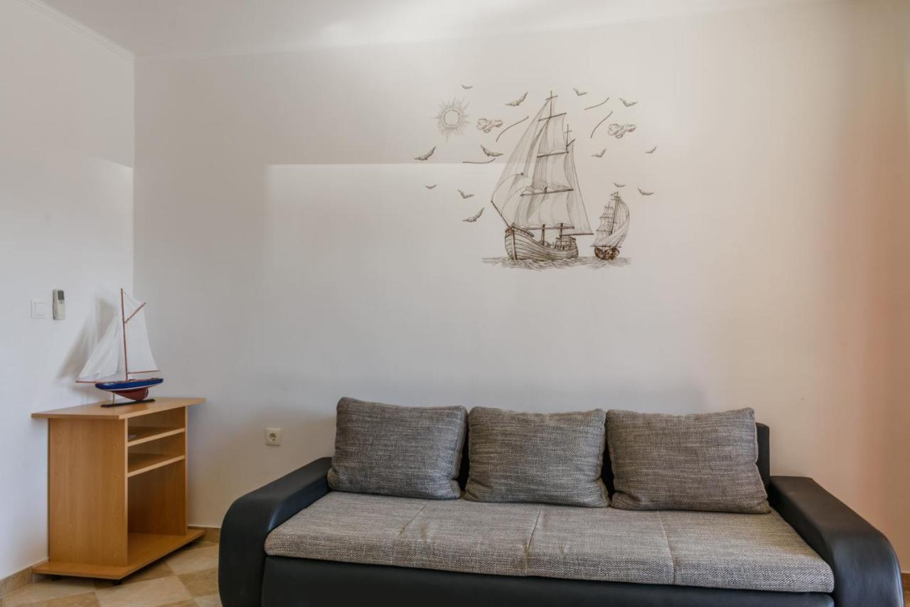 La Bodega Apartments Trogir Luaran gambar