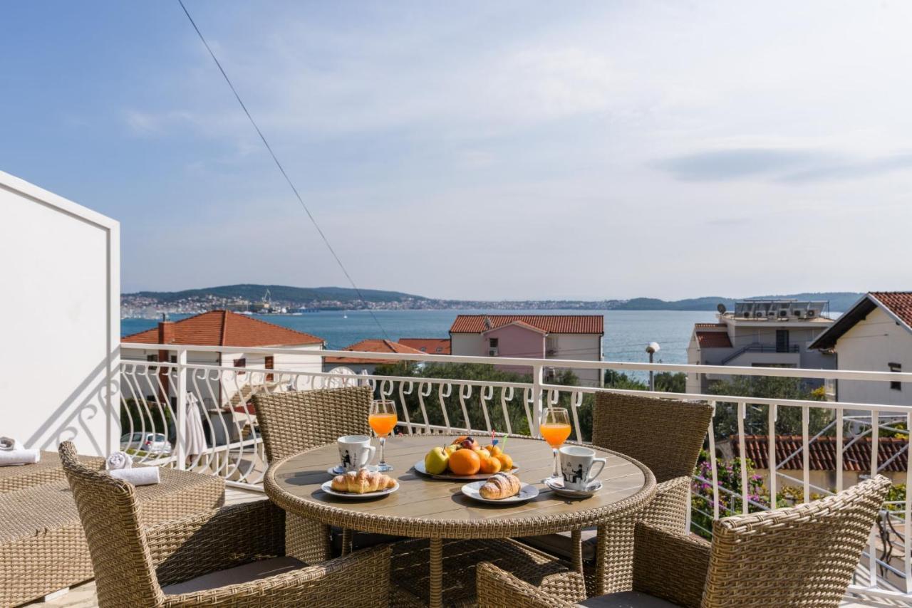 La Bodega Apartments Trogir Luaran gambar