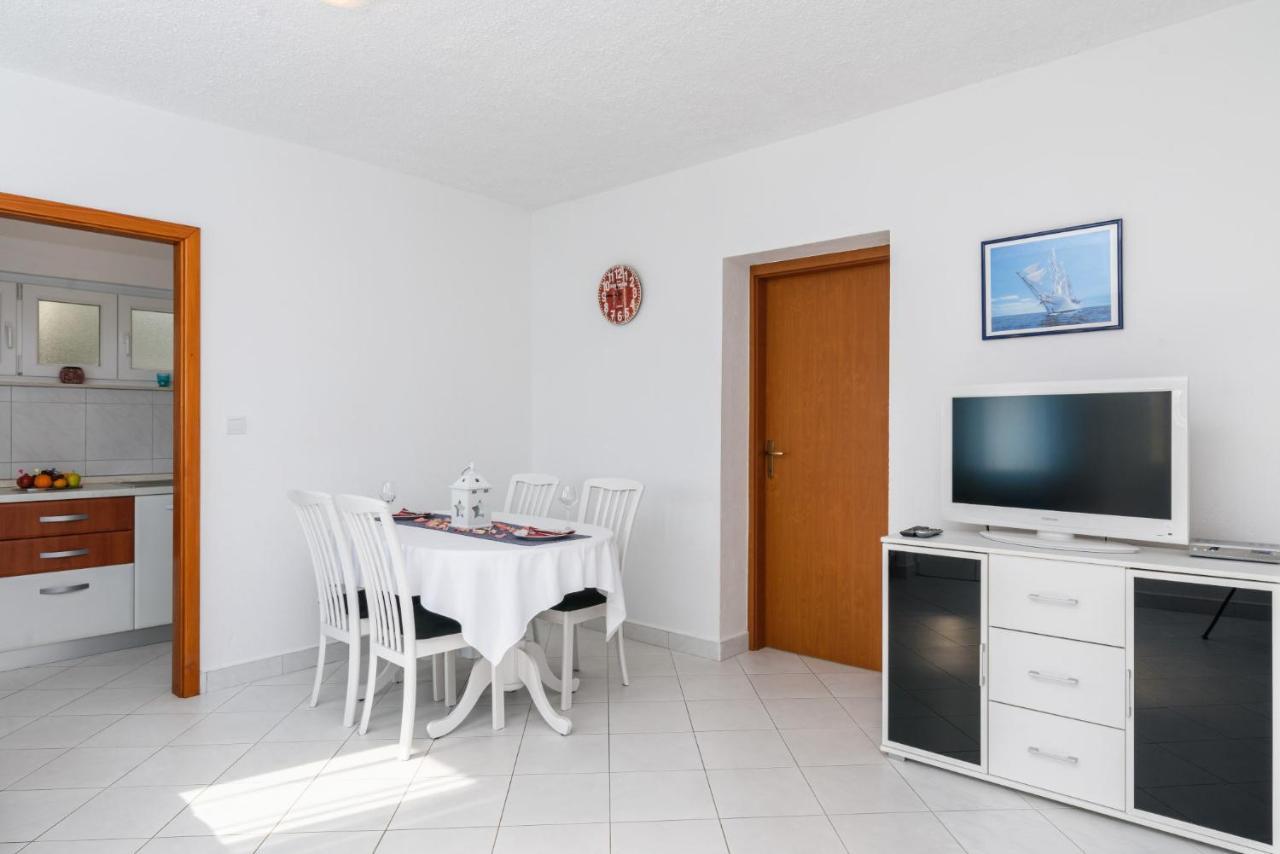 La Bodega Apartments Trogir Luaran gambar