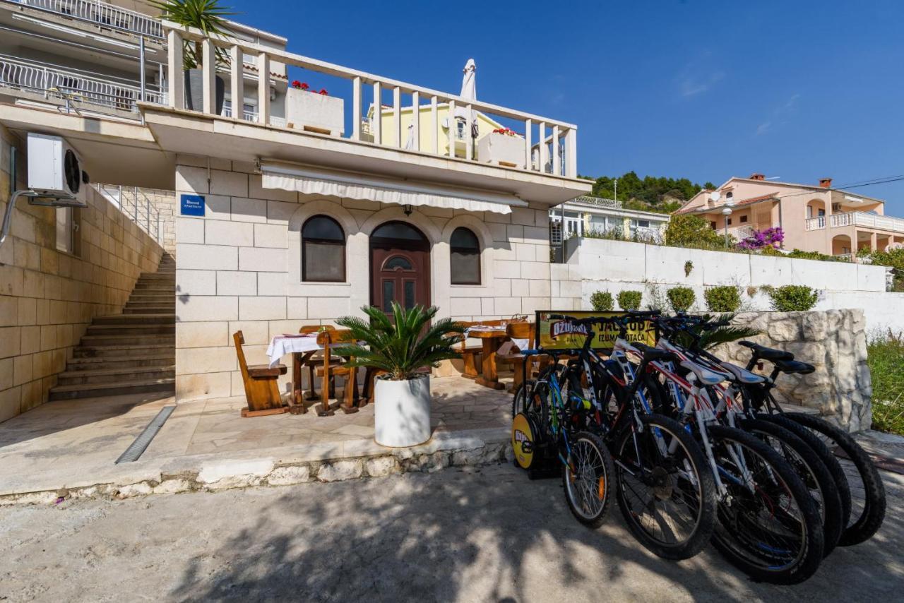 La Bodega Apartments Trogir Luaran gambar