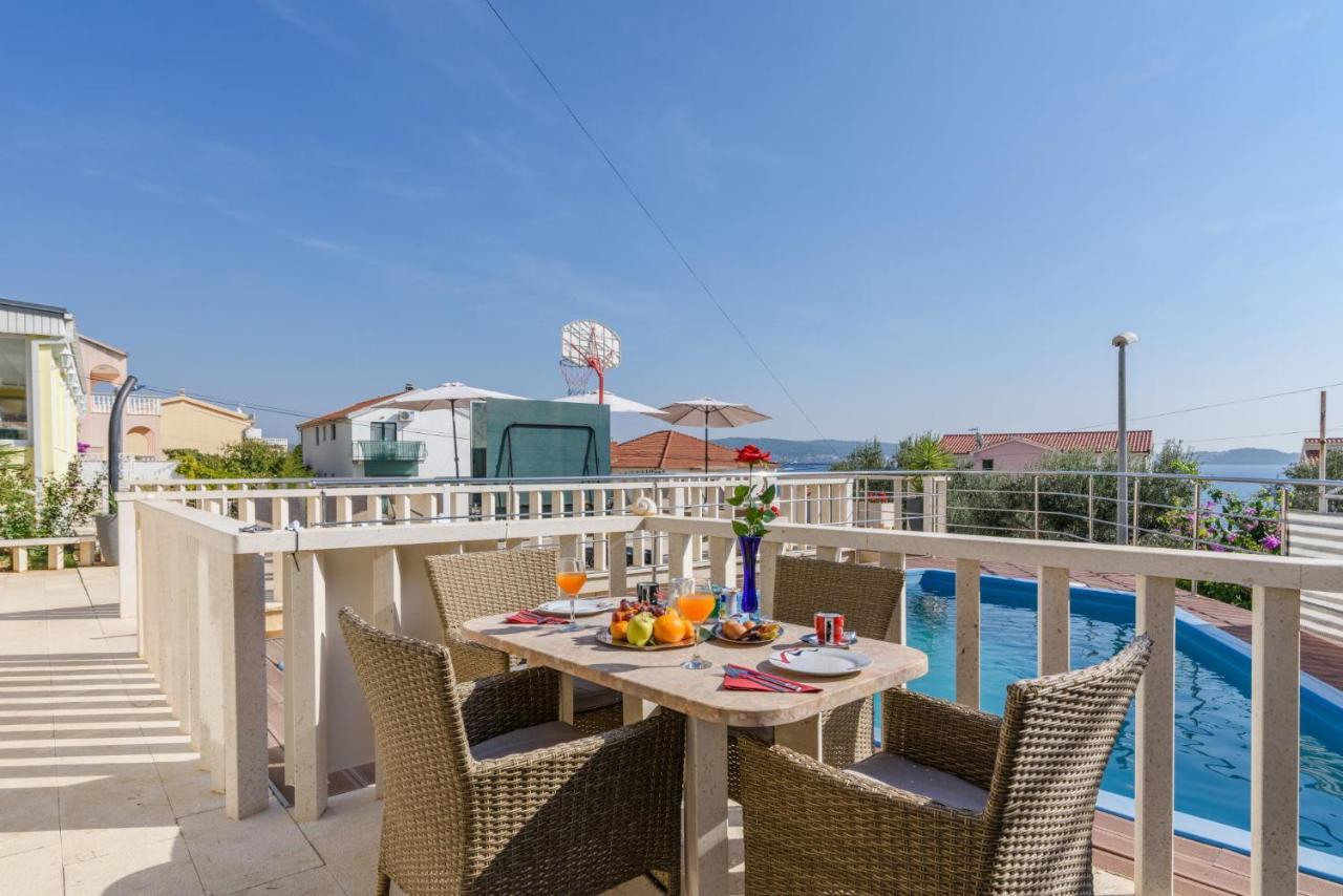 La Bodega Apartments Trogir Luaran gambar