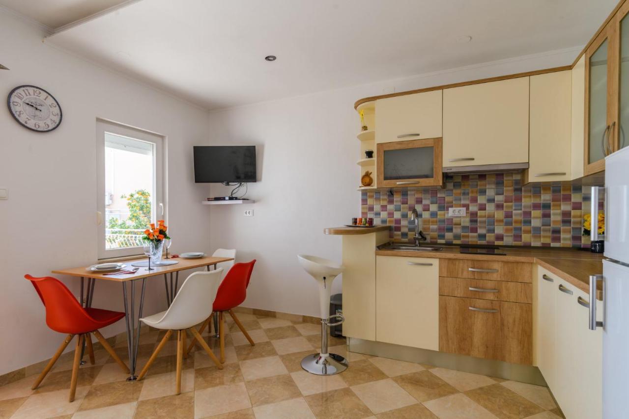 La Bodega Apartments Trogir Luaran gambar